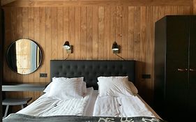 Wilderness Hotel & Igloos Inari